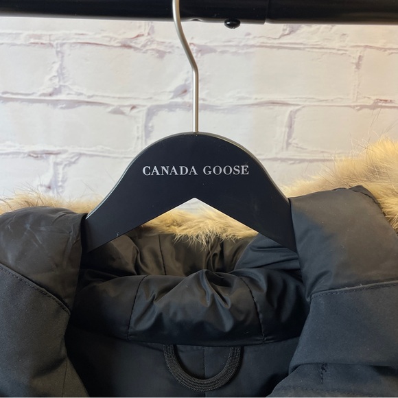 Canada Goose Rossclair Parka - Picture 12 of 13